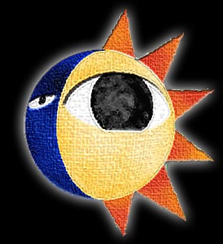 JPEG画像の表示が有効なブラウザの場合、次のようなマスコットキャラクター（マウンス）の絵が表示されます。太陽と月の両面の顔をもつキャラクターの絵です。右半分の広い部分が、黄色の肌、白地にぎらつくような黒の大きな瞳を一つもち、オレンジ色の光輪をもつ太陽の顔になっています。左半分の細長い部分が、やはり細長い目を一つもった青の月で、三日月くらいの形状です。全体として二つの目を持った一つの顔です。闇夜のような黒を背景に、ぼんやりとした白の光を放っています。